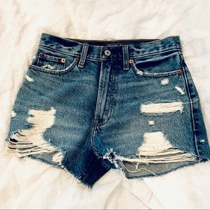 Abercrombie & Fitch denim shorts size 25